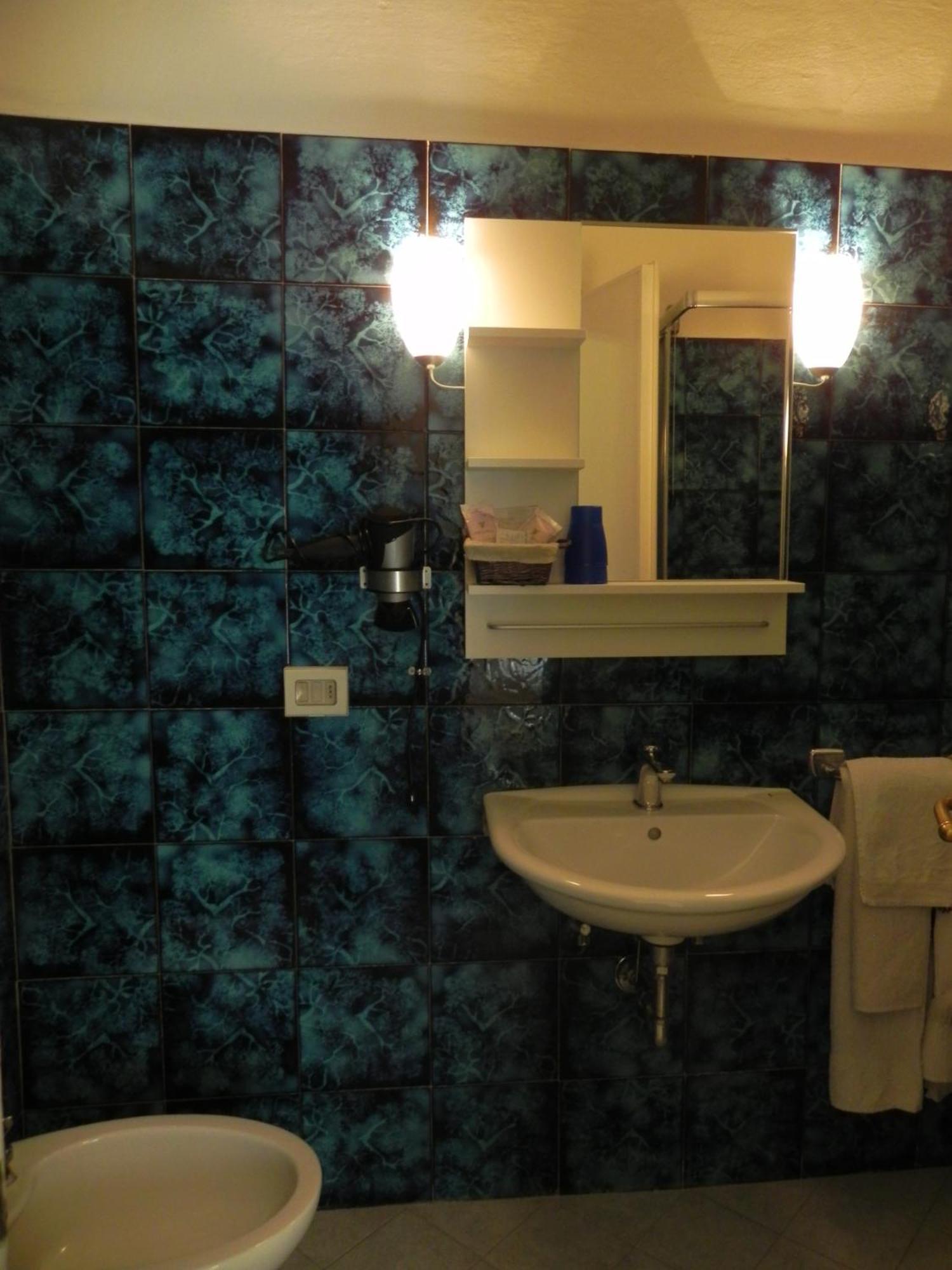 Hotel Ondina Viareggio Kültér fotó