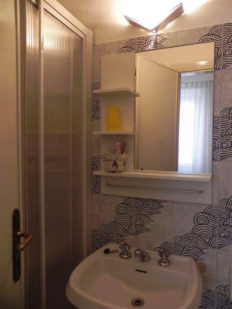 Hotel Ondina Viareggio Kültér fotó
